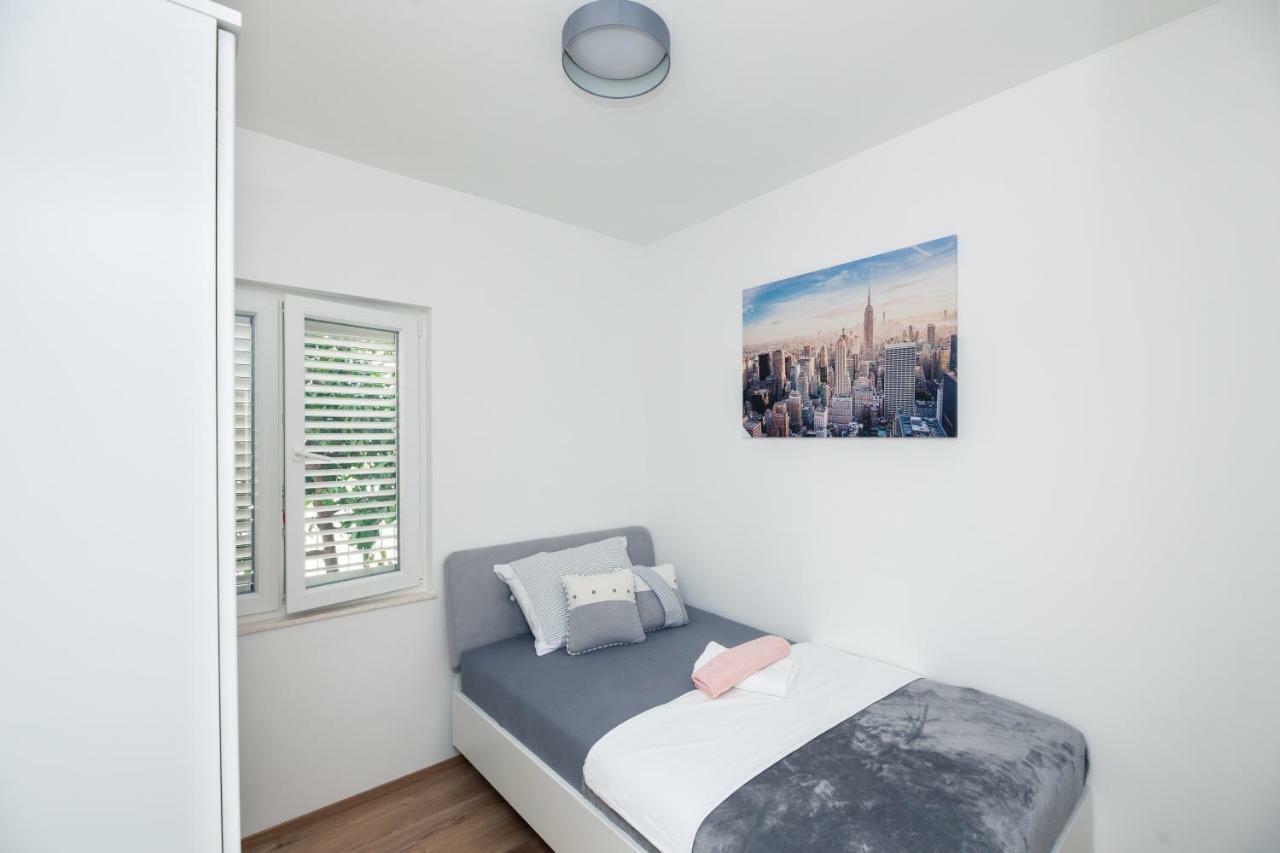 Luxury Apartment Angel Split Exterior foto